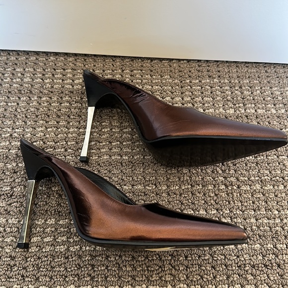 Vintage Gucci by Tom Ford Heels - Picture 4 of 9